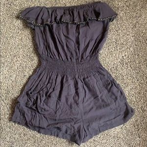 🌟 The Clothing Company Off the Shoulder Romper